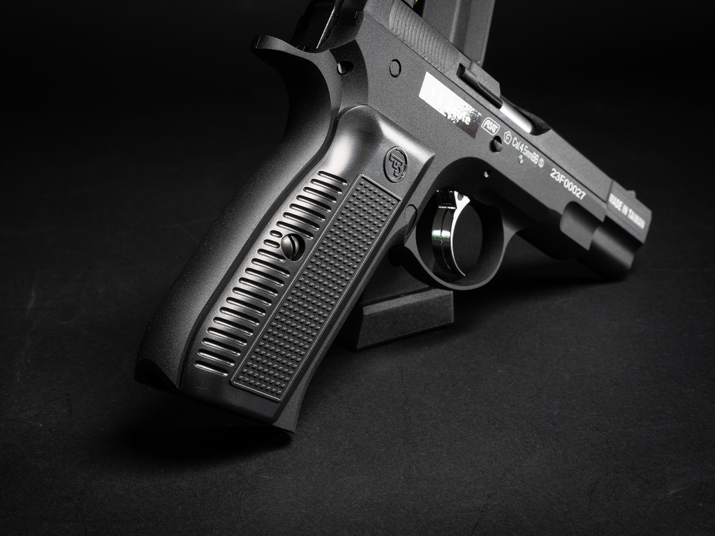 PISTOLA CZ 75 CO2 BB CALIBRE 4.5 BLOWBACK 17619